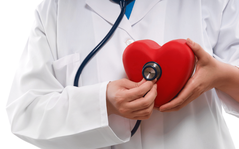 10 Important Symptoms of a Heart Attack You Shouldn't Ignore