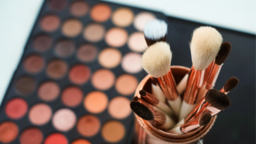 A Beginner's Guide to Makeup Tips and Tricks to Get You Started